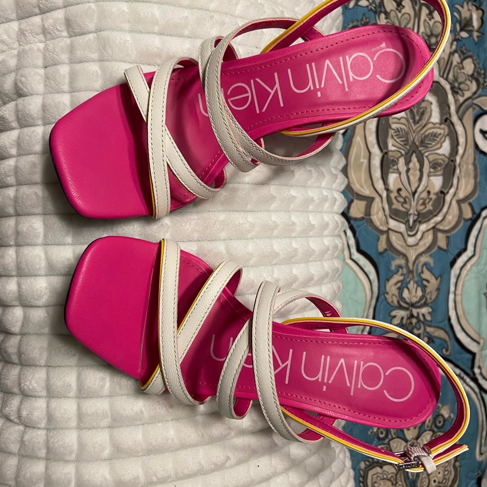 SOLD Beautiful pink and white Calvin Klein sandals